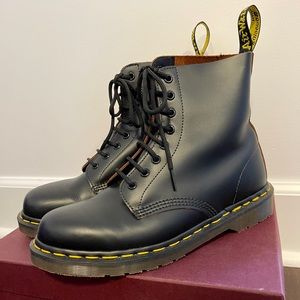 Dr. Martens | Shoes | Dr Martens 2439 | Poshmark